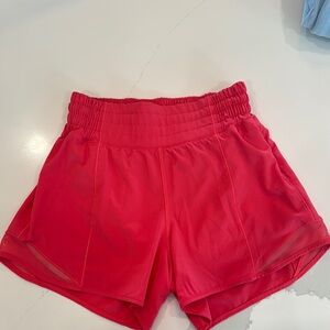 Lululemon Hotty Hot, 2.5” shorts. Size 2